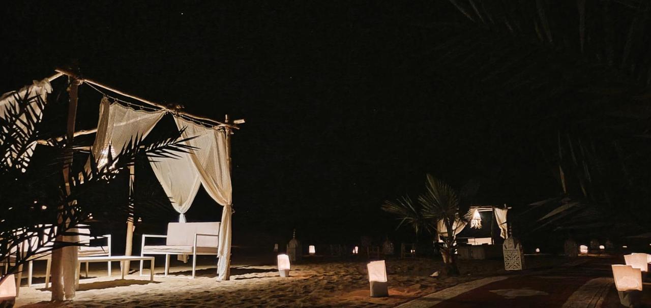Desert Glamping Merzouga Bagian luar foto